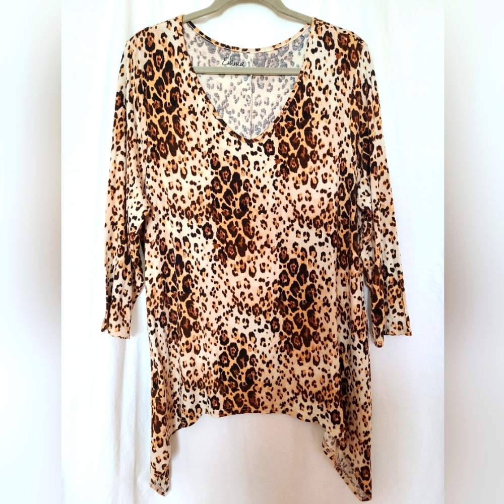 Simply Emma Tunic Sz 1X Women Asymmetric Animal Print Leopard Boho Blouse